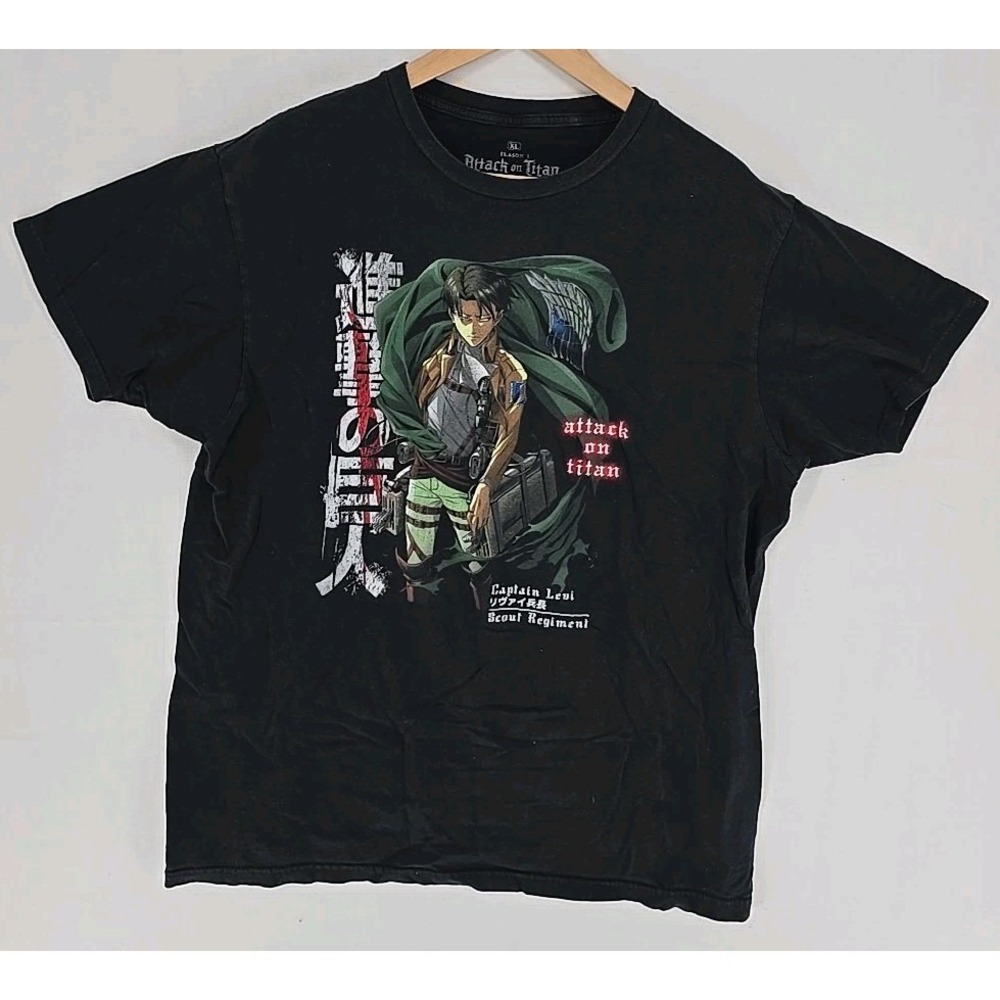 Attack on Titan Captain Levi Shirt Season 3 Anime Tee Japan Essential Men's XL